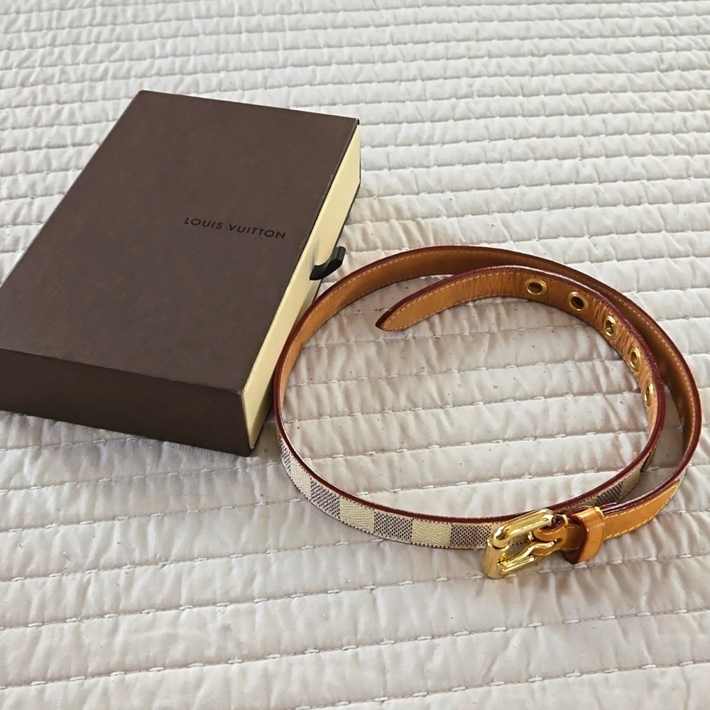 Authentic  louis vuitton  damper azur